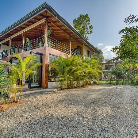 Yoshi'S On The Beach Cahuita Exterior foto